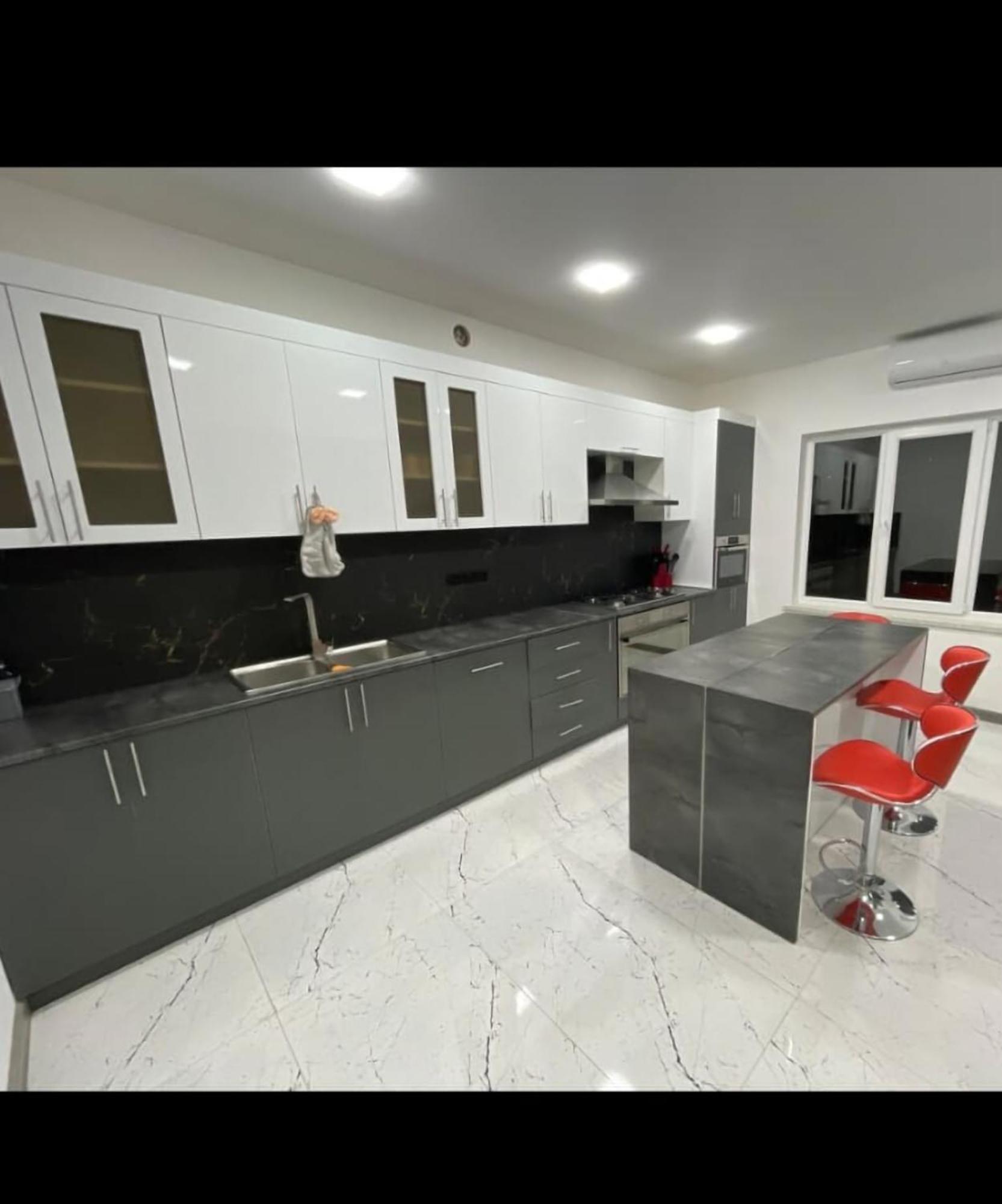Dream Home วานาดเซอร์ ภายนอก รูปภาพ